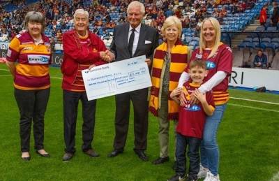 HGSA present £17,430 cheque for 2022 fundraising