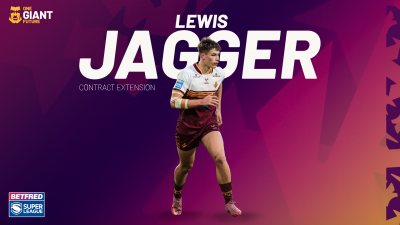 JAGGER COMMITS FUTURE TO THE GIANTS